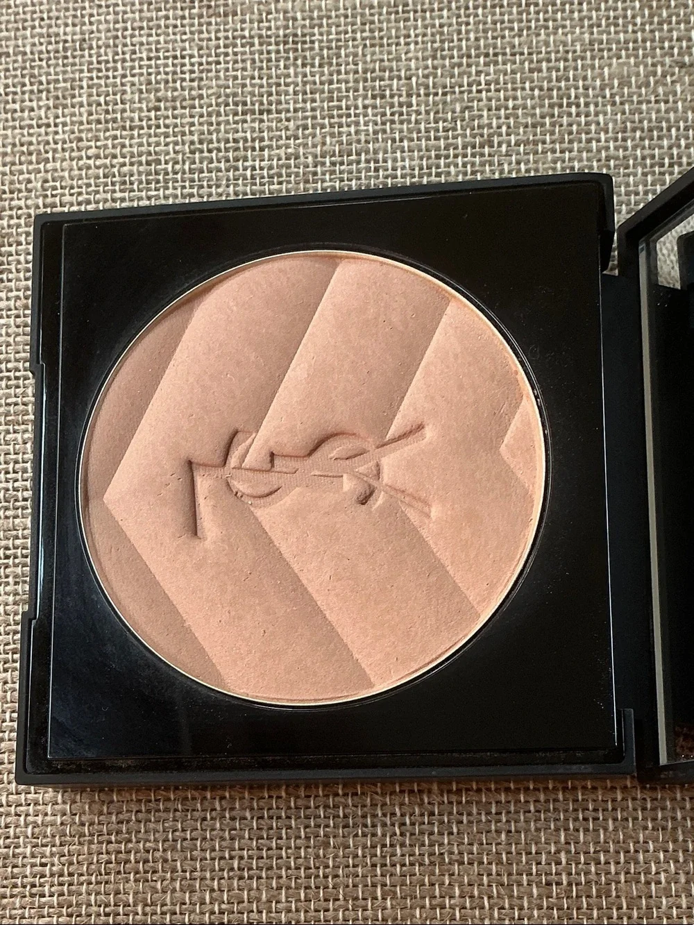 Yves Saint Laurent All Hours Hyper Bronze - shade 01